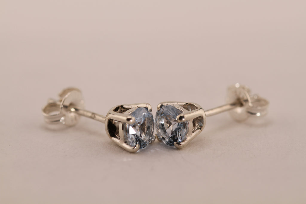 Sterling Silver with Aquamarine stud earrings