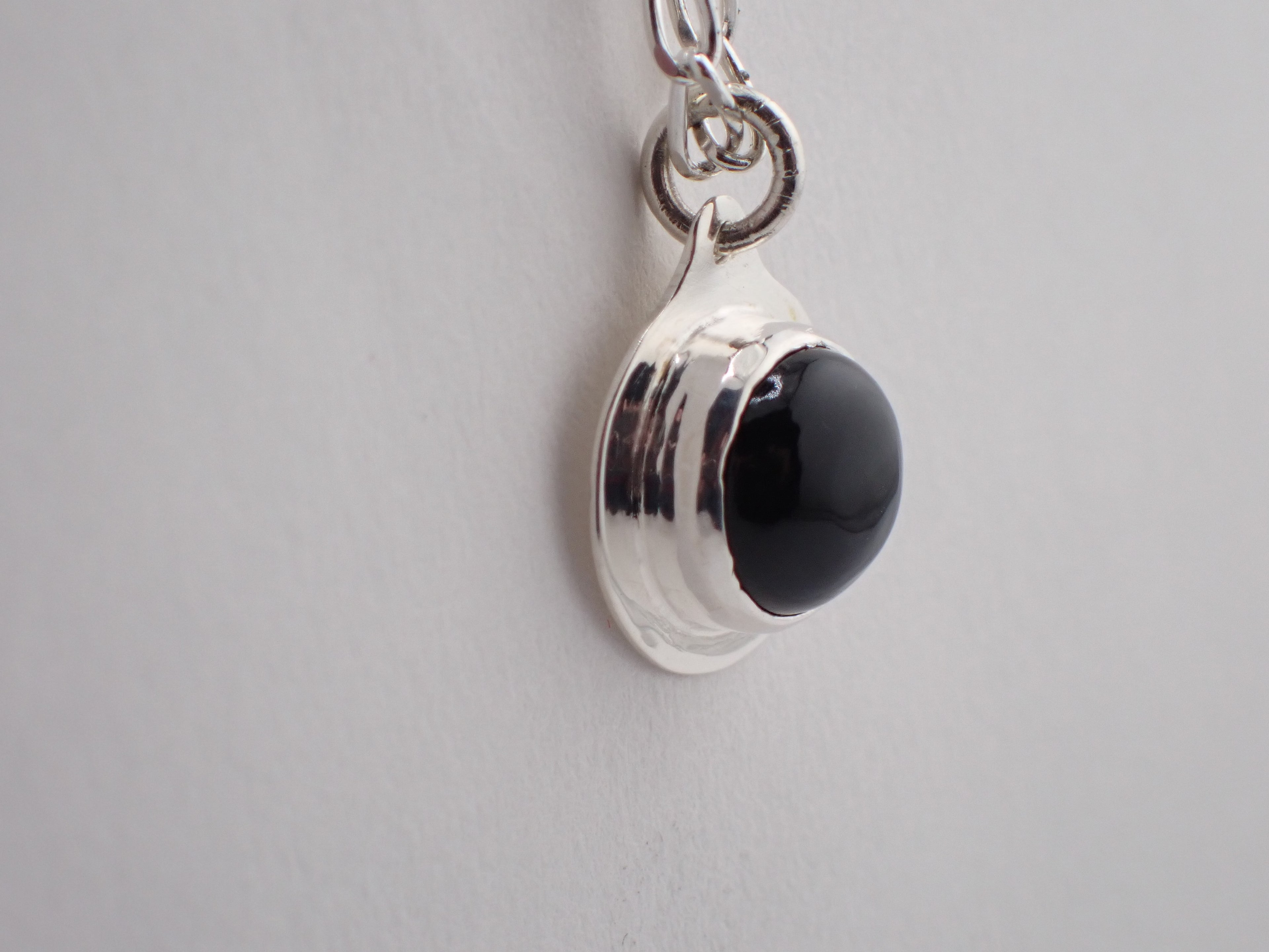 Sterling Silver with Onyx pendant