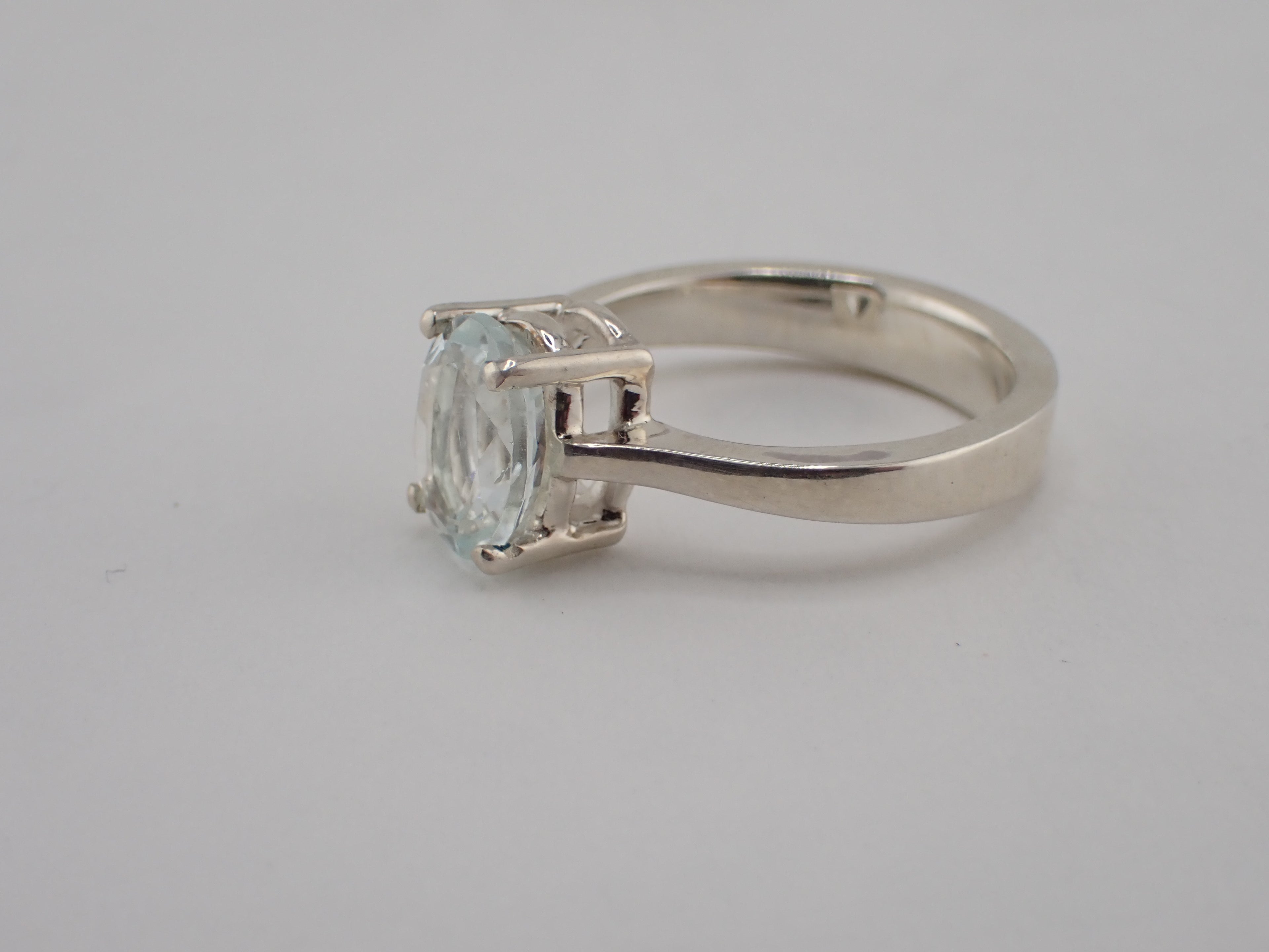 Sterling Silver Ring with Claw set Aquamarine