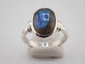 Silver ring with Labradorite